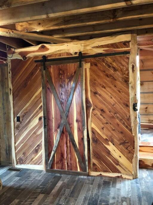 Vila The Log Castle~Stunning Mountain Views~Hot Tub Sevierville Exteriér fotografie